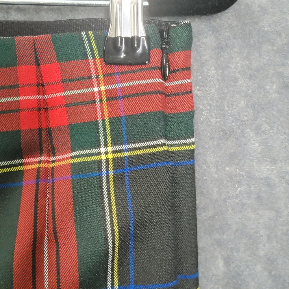Chaps Ankle Pants 4 Red Plaid Tartan Side Zip Holiday Tapered Preppy Academia - Picture 8 of 13